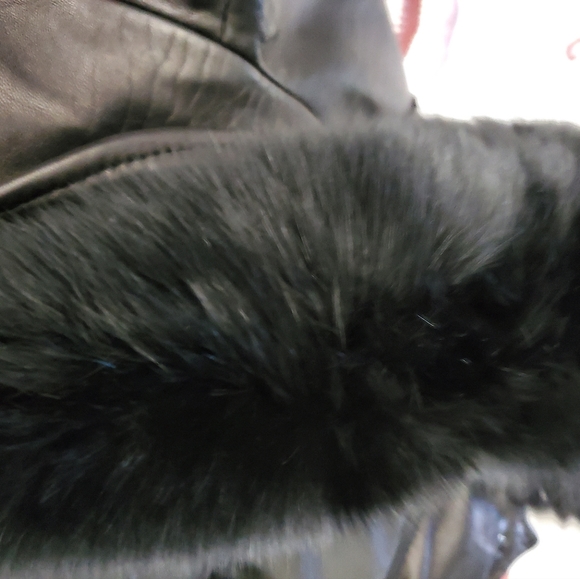 Genuine Leather Coat w/Genuine Fox Collar size small - Picture 7 of 10